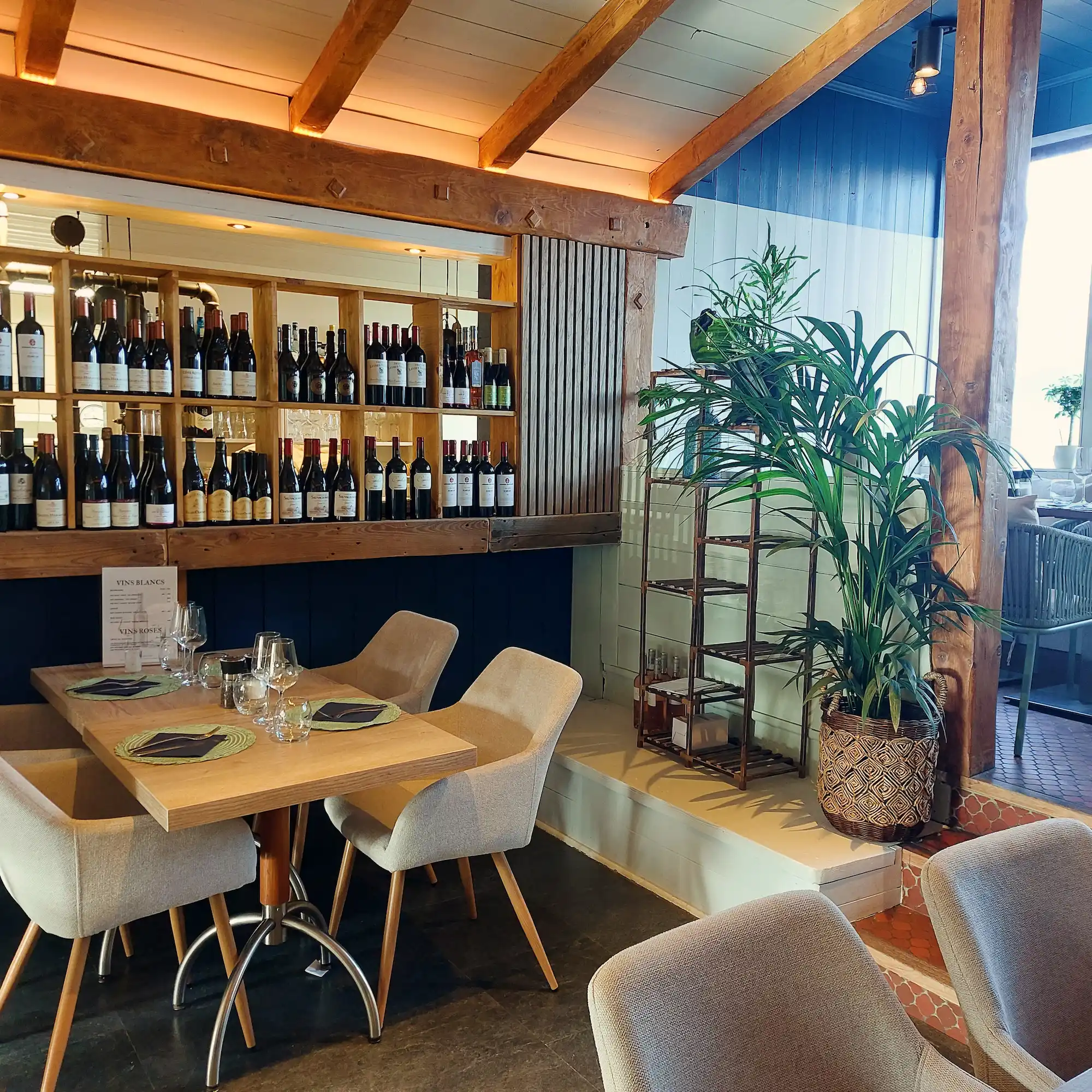 Agence M Com Marseille Le Zip Restaurant Combloux table 3